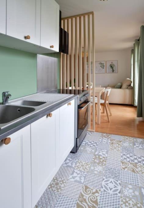 Sesame Duplex Disneyland Paris Netflix 6 Personnes Et 1 Bebe Avec Parking Apartment Bailly-Romainvilliers Bagian luar foto